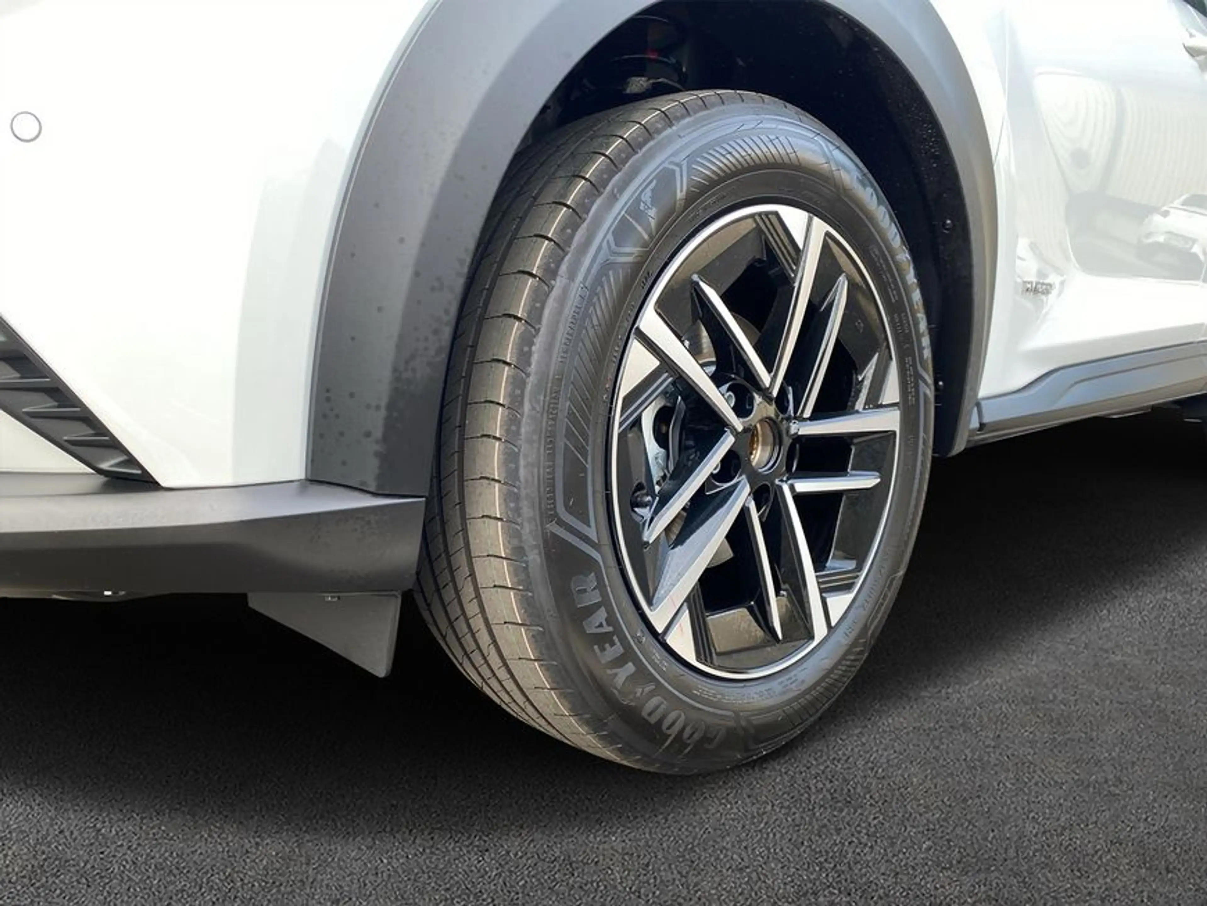 Nissan Juke 1.6 Hybrid 4AMT N-Connecta + TECHNO-PAKET — photo 4