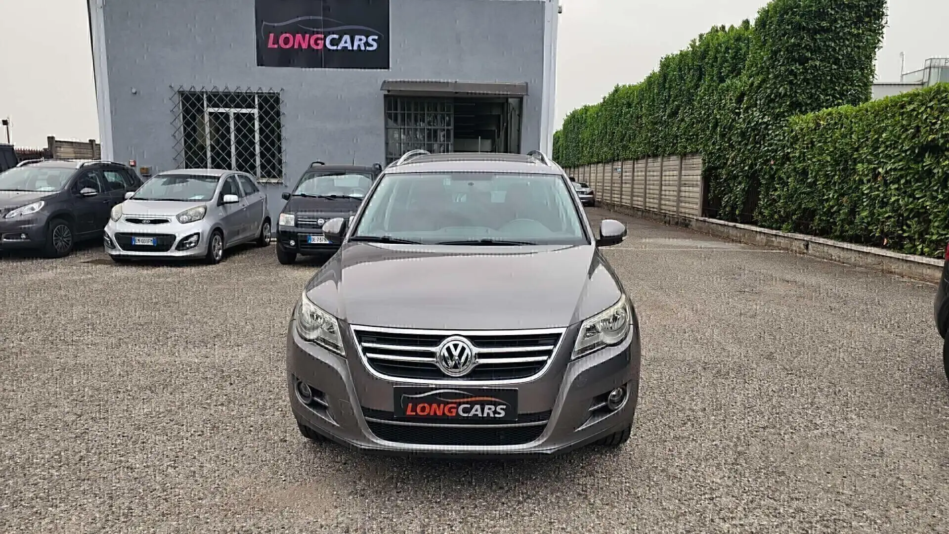 Volkswagen Tiguan 2.0 TDI DPF 4MOTION DSG Sport & Style Gris - 2