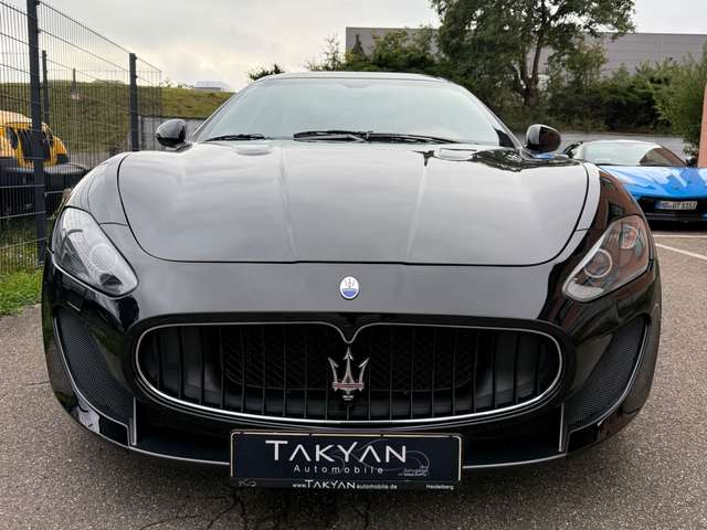 Maserati GranTurismo 4.7 V8 MC Stradale / CARBON / BOSE