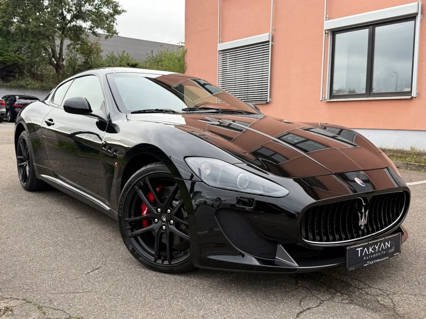 Maserati GranTurismo 4.7 V8 MC Stradale / CARBON / BOSE Noir - 1