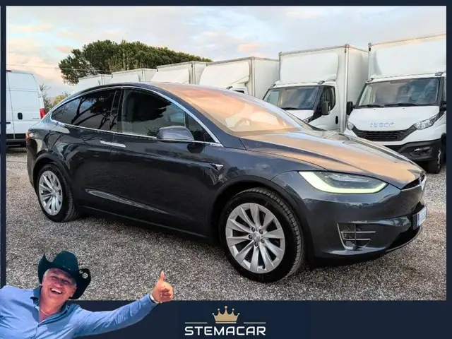 Tesla Model X Model X 75 D Ali Gabbiano