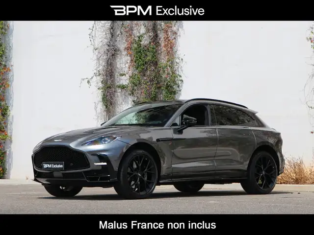 Aston Martin DBX
