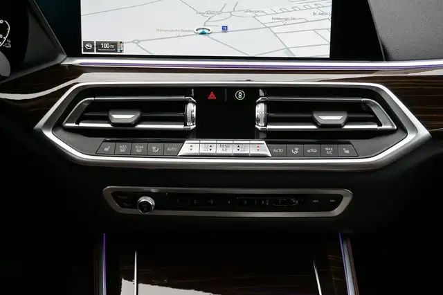 BMW X5 view 15