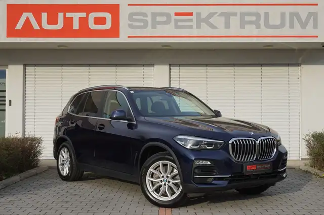 BMW X5 view 7