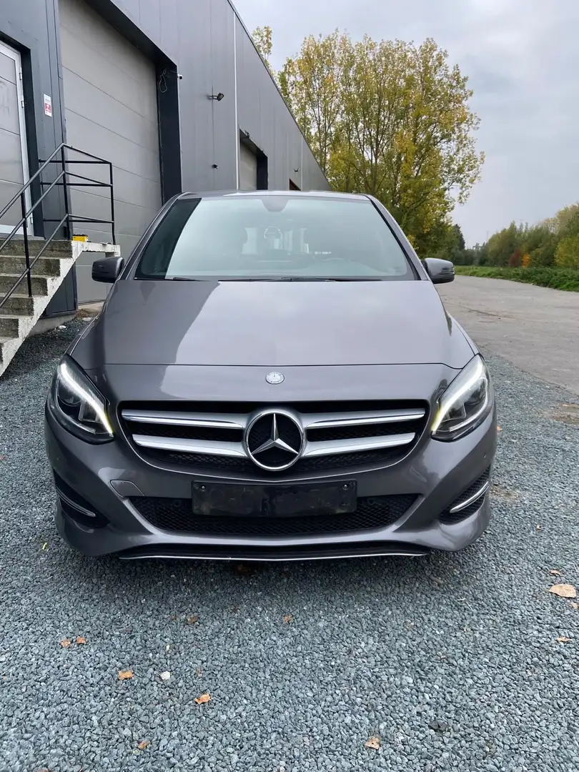 Mercedes-Benz B 180 Classe CDI BlueEFFICIENCY Edition Intuition Grijs - 2