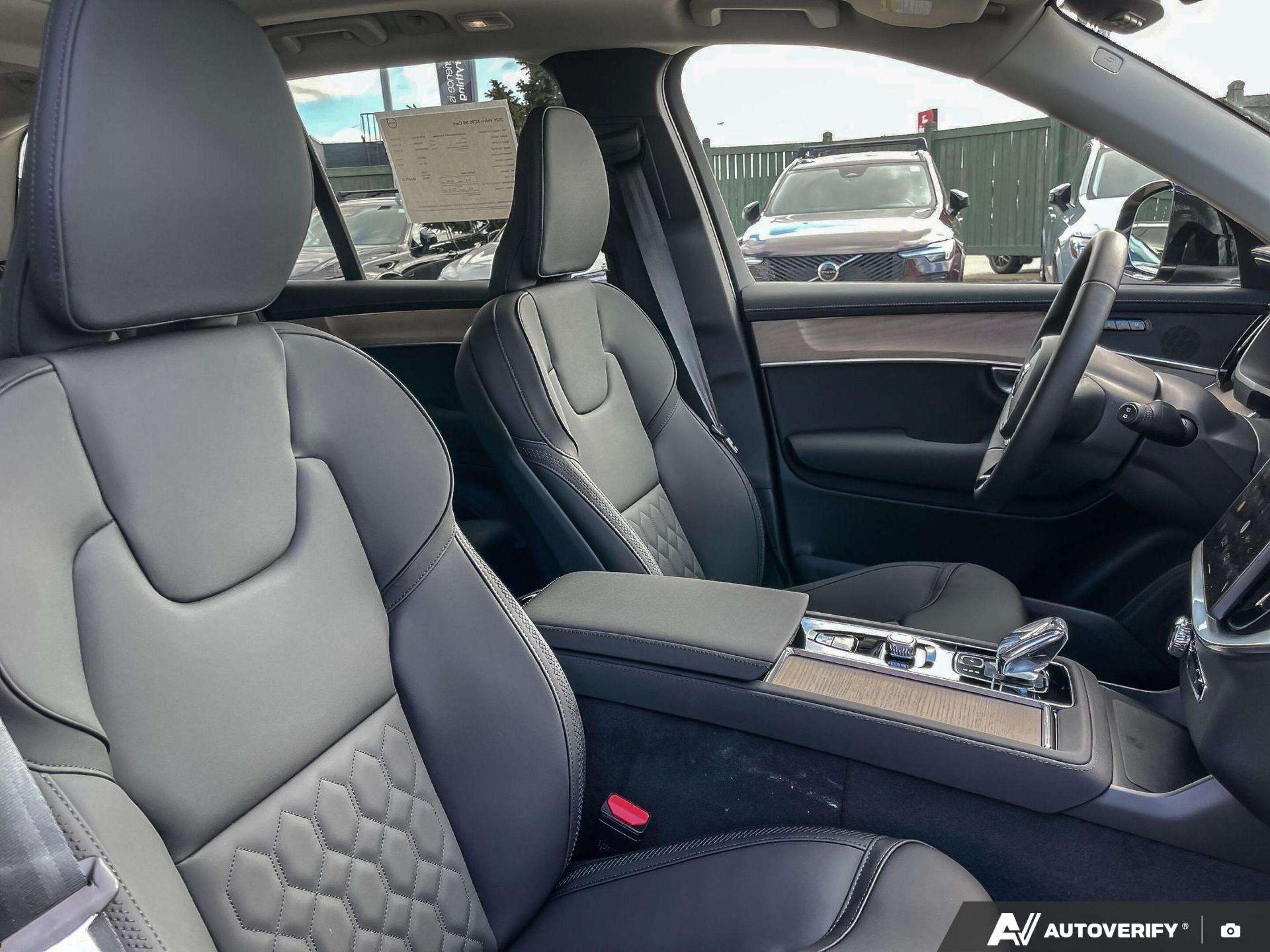 2026 Volvo XC90 Core Bright Theme RATES AS LOW AS 3.99%! thumb 23
