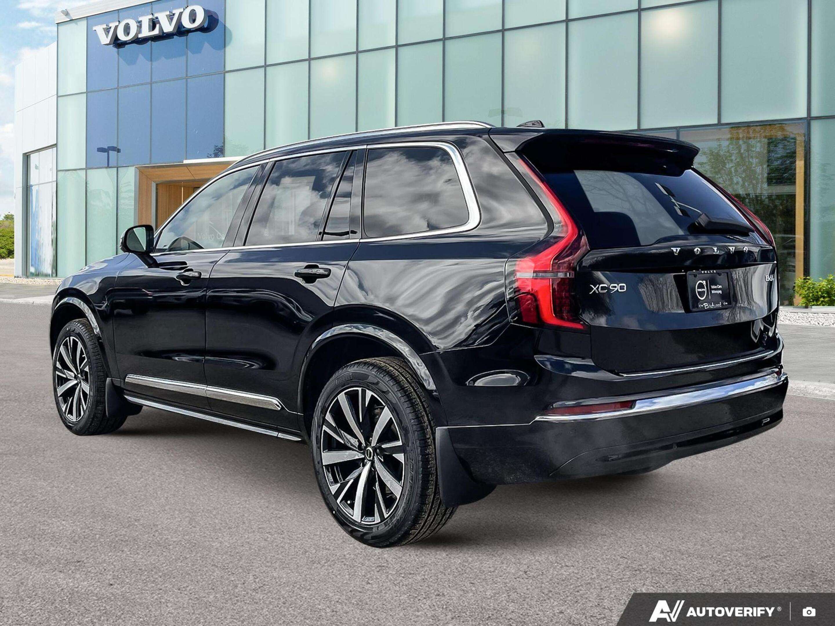 2026 Volvo XC90 Core Bright Theme RATES AS LOW AS 3.99%! alt 4
