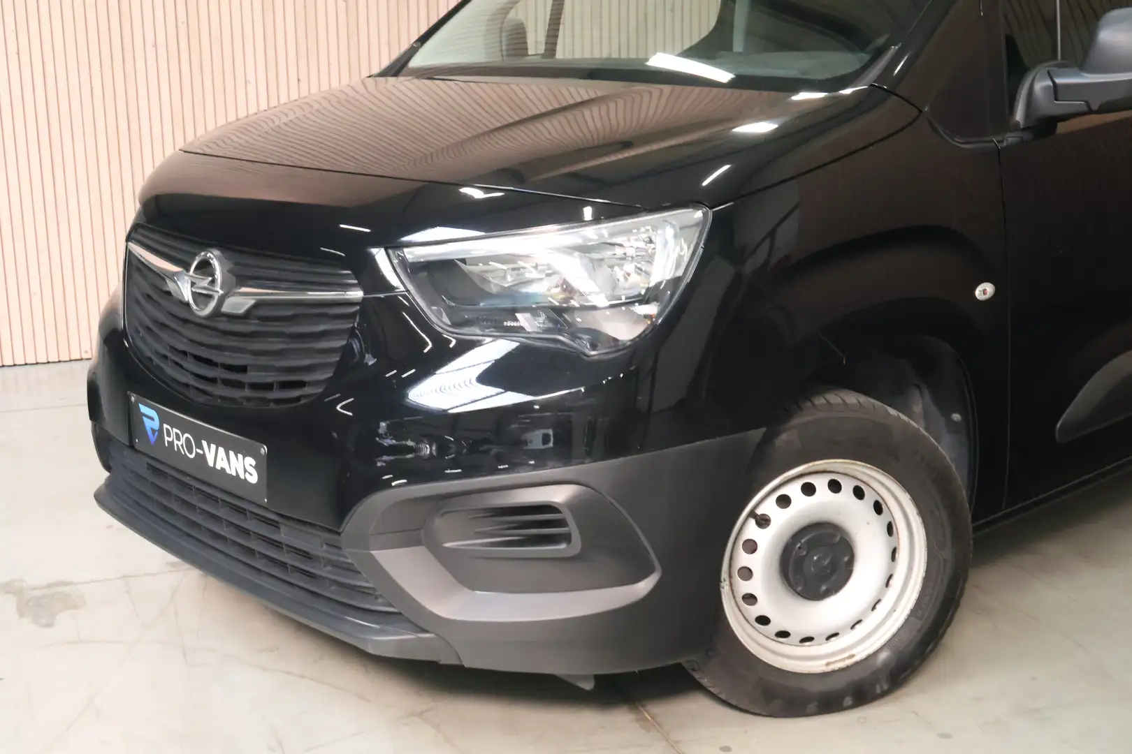 Opel Combo 1.6 HDI 75 PK MT5| Airco| Bluetooth| 3-Zits Noir - 2
