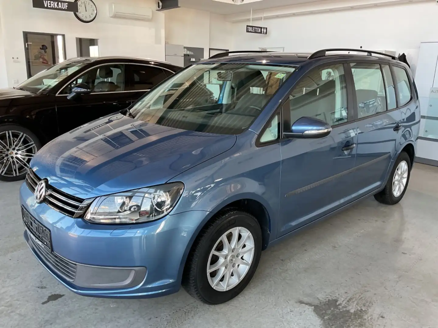 Volkswagen Touran Trendline 7 Sitze Aus 2. Hand Blu/Azzurro - 1