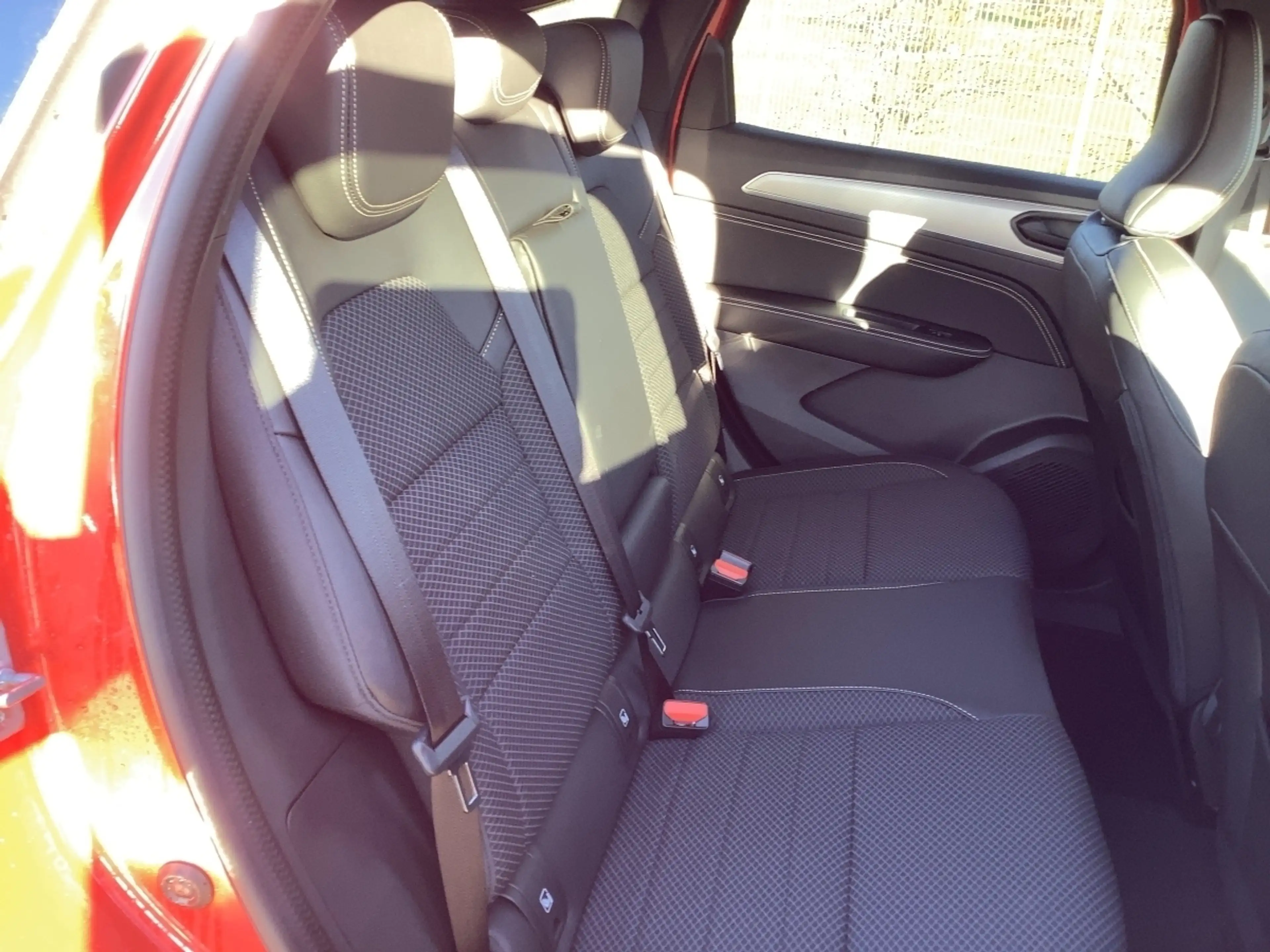 Renault Arkana Techno Full-Hybrid 145/SHZ/PDC/GJR — photo 10