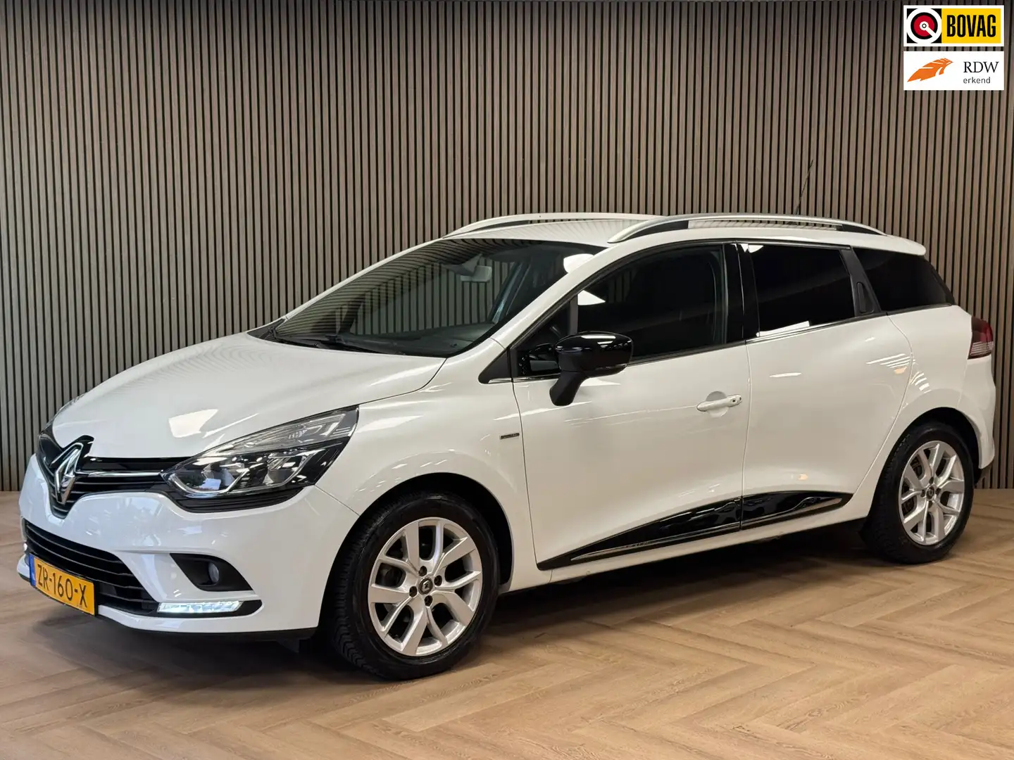 Renault Clio Estate 0.9 TCe Limited AIRCO CRUISE NAVIGATIE BLUE Weiß - 1