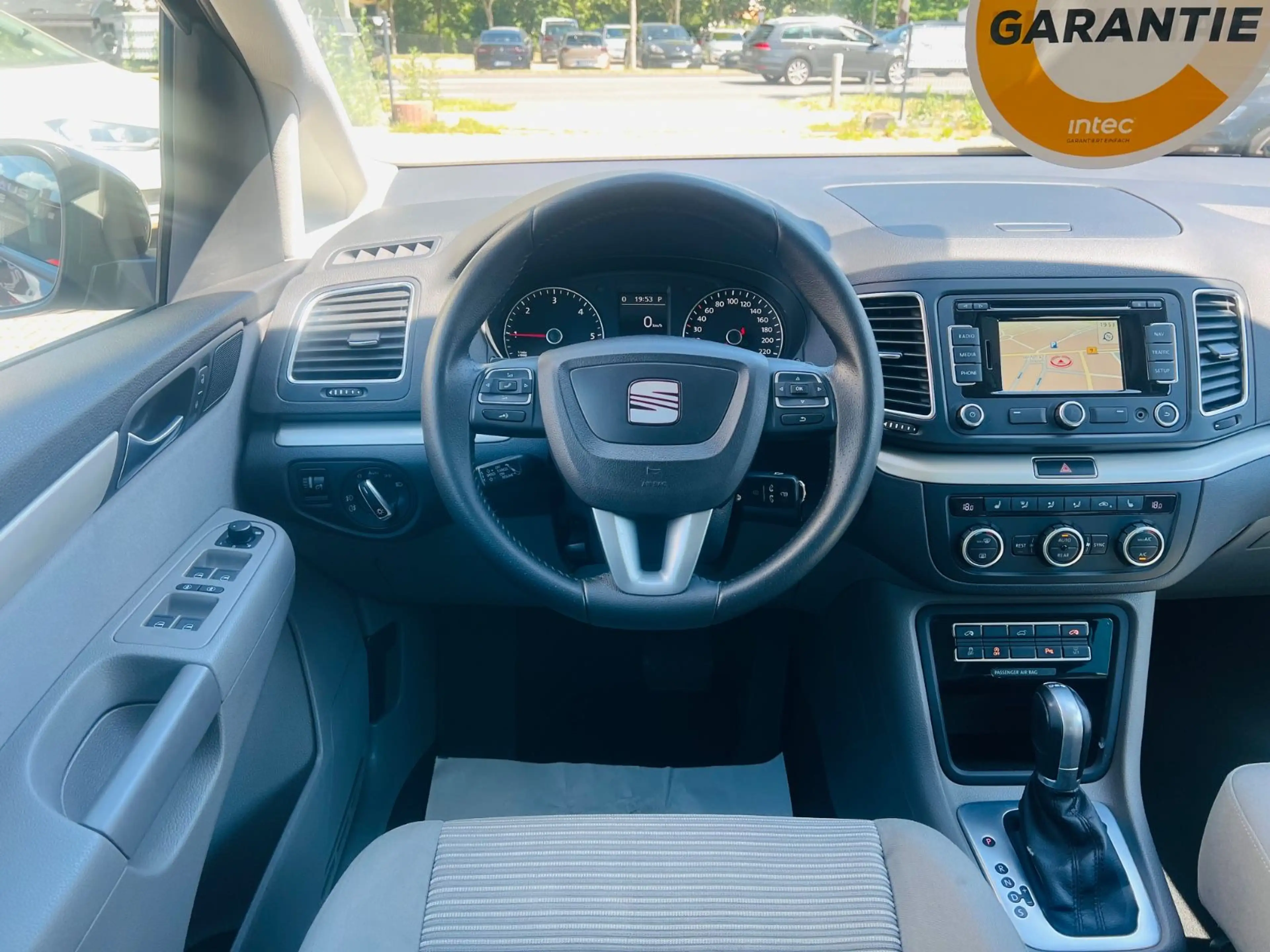 SEAT Alhambra Style+7 SITZER+AHK+RFK+LED+NAVI — photo 9
