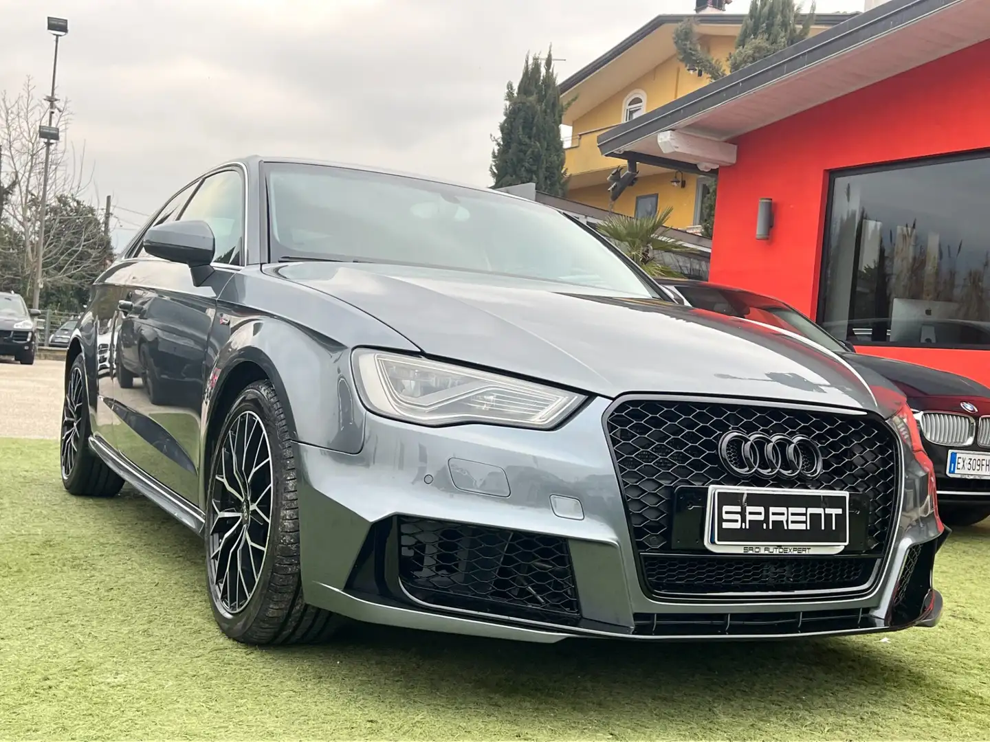 Audi A3 SPB 1.6 TDI clean diesel 110cv s-line edition/ loo Gris - 1