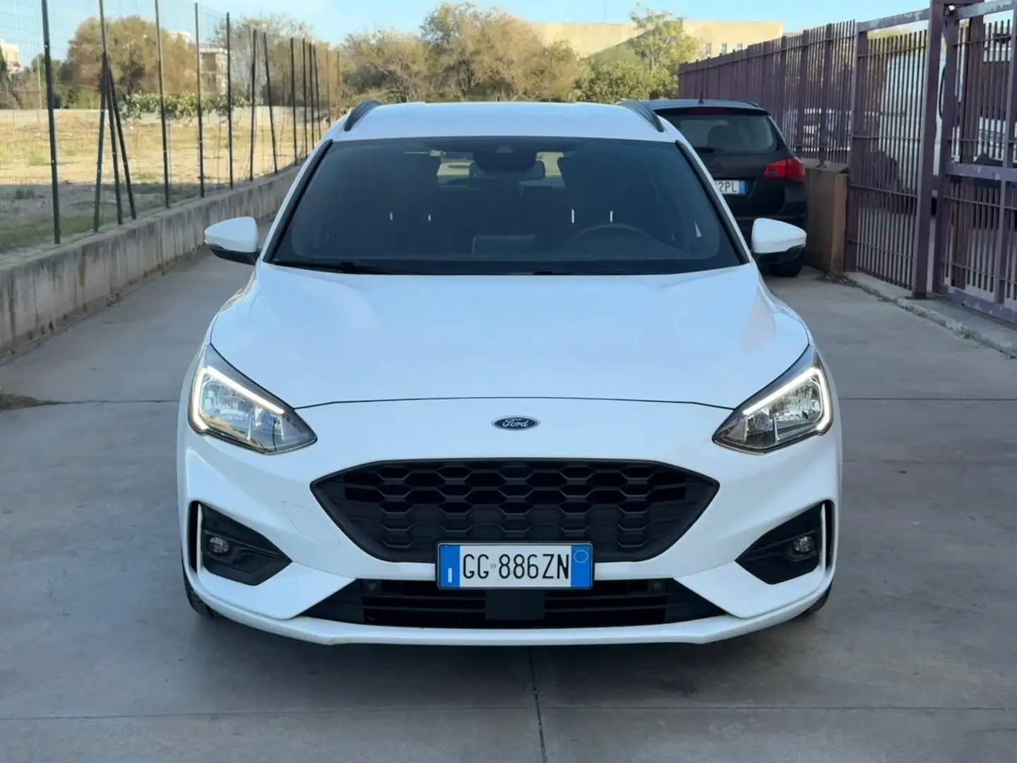 Ford Focus Focus 1.5 EcoBlue 120 CV SW ST-Line Bianco - 1