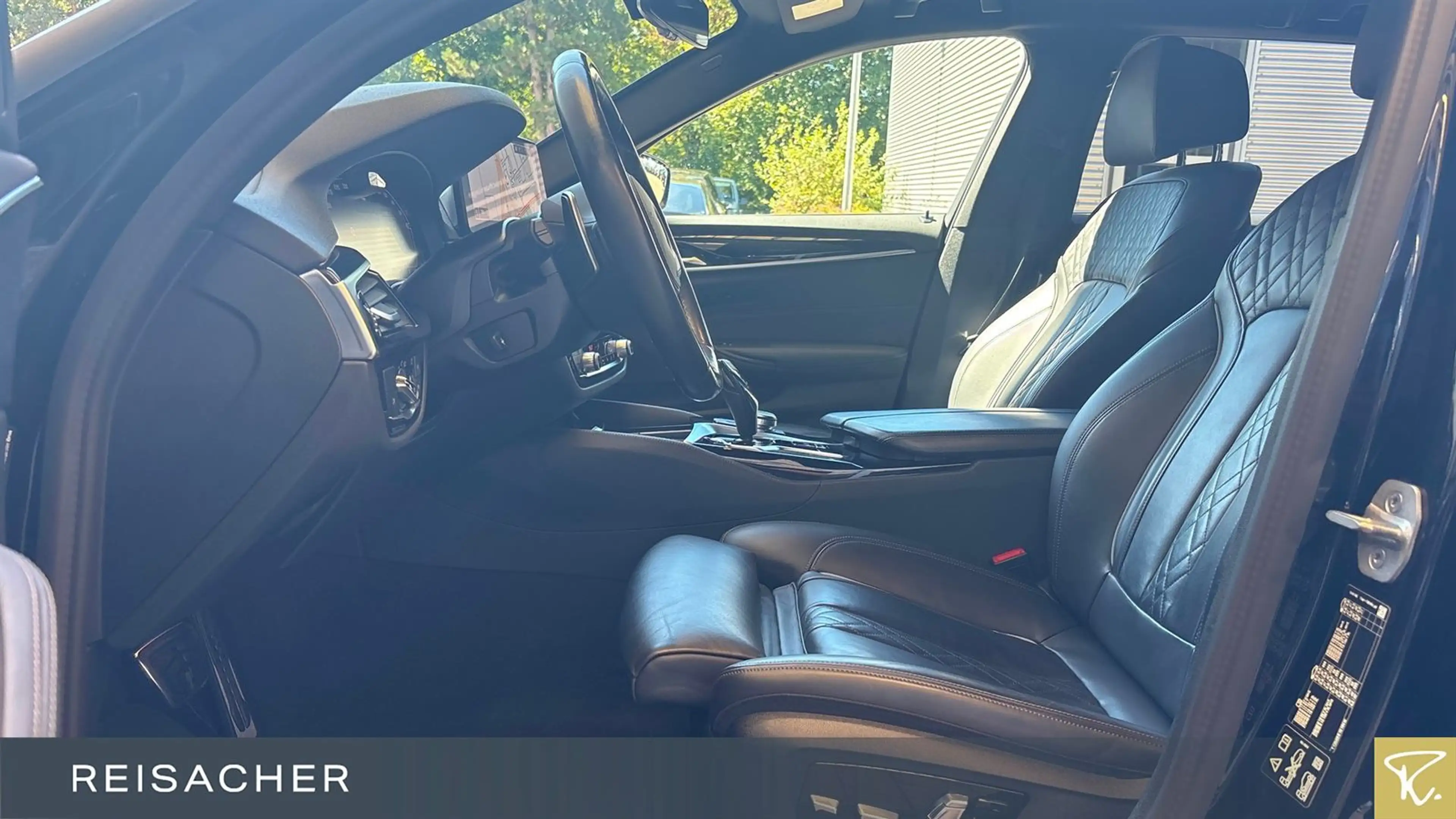 BMW 540 i A xDrive Tou Leder,M-Sport, LCProf, HUD — photo 4