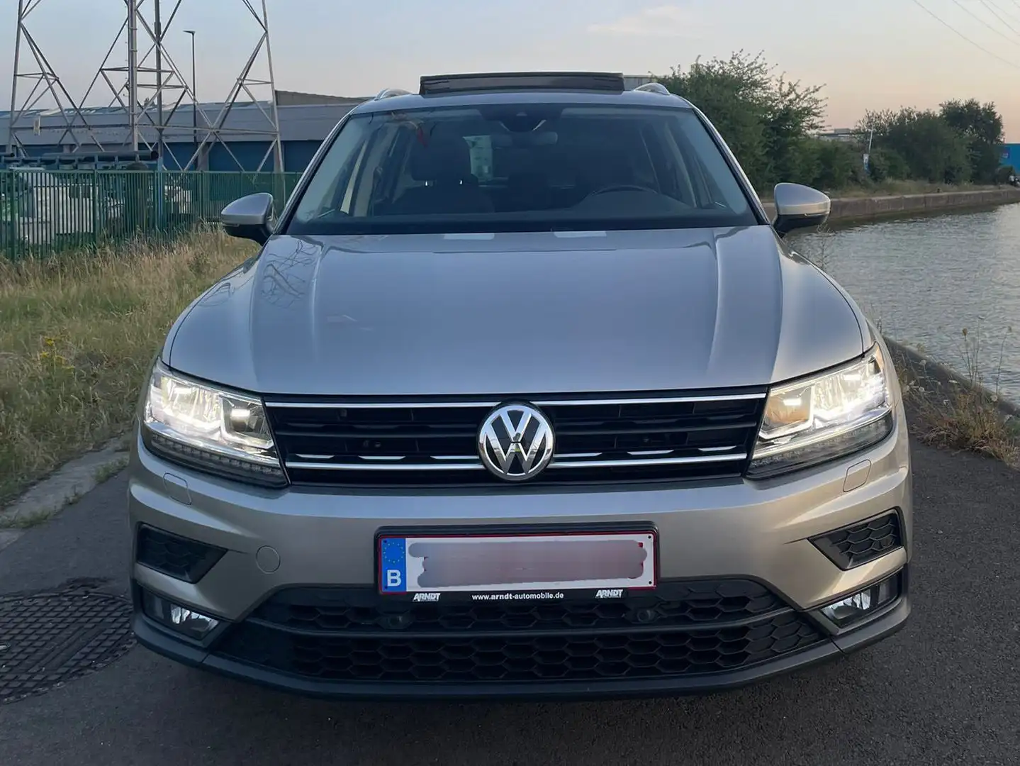 Volkswagen Tiguan Tiguan 2.0 TDI SCR DSG Join Argent - 2