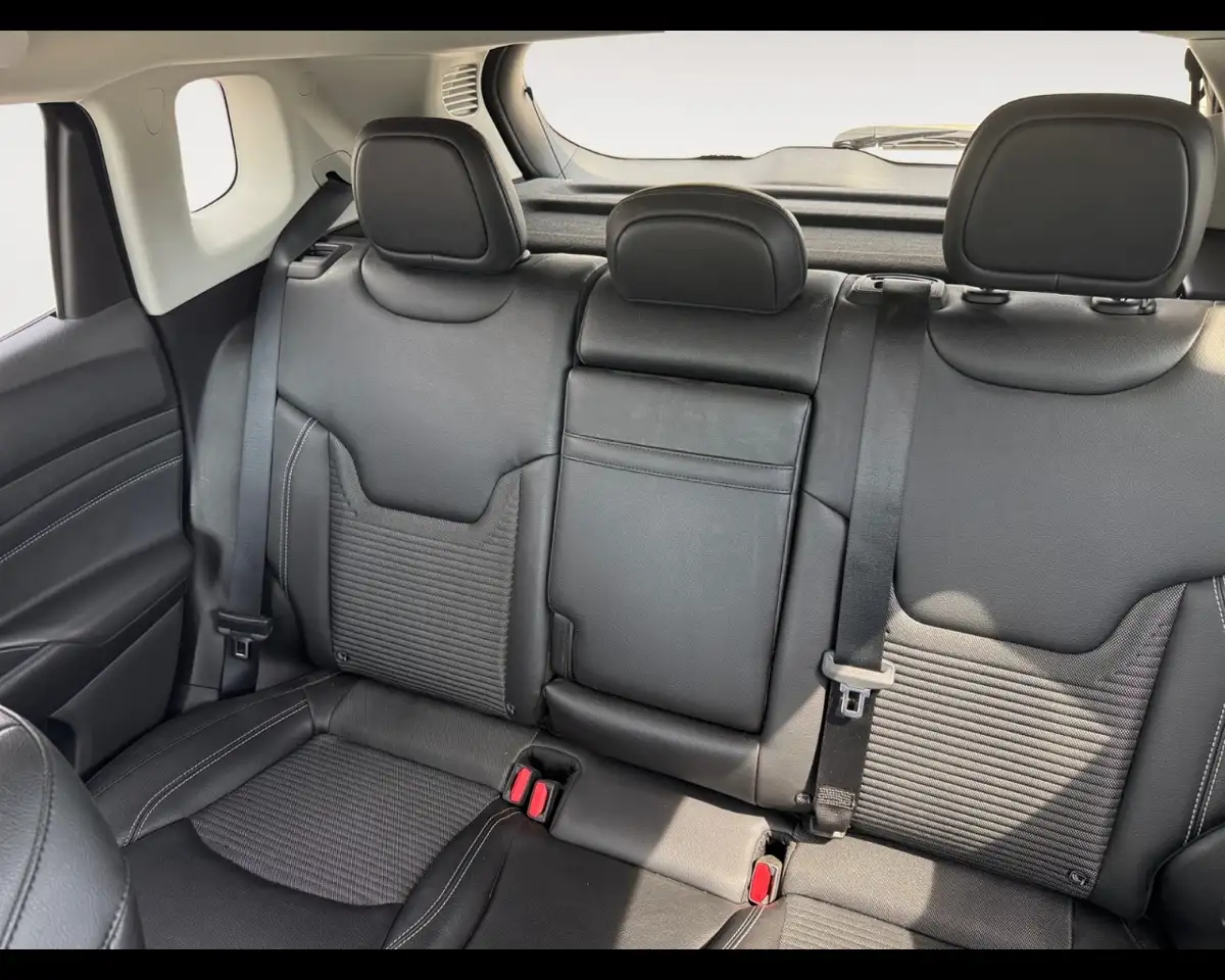 Jeep Compass 1.3 Turbo T4 190 CV PHEV AT6 4xe Limited, миниатюра 13