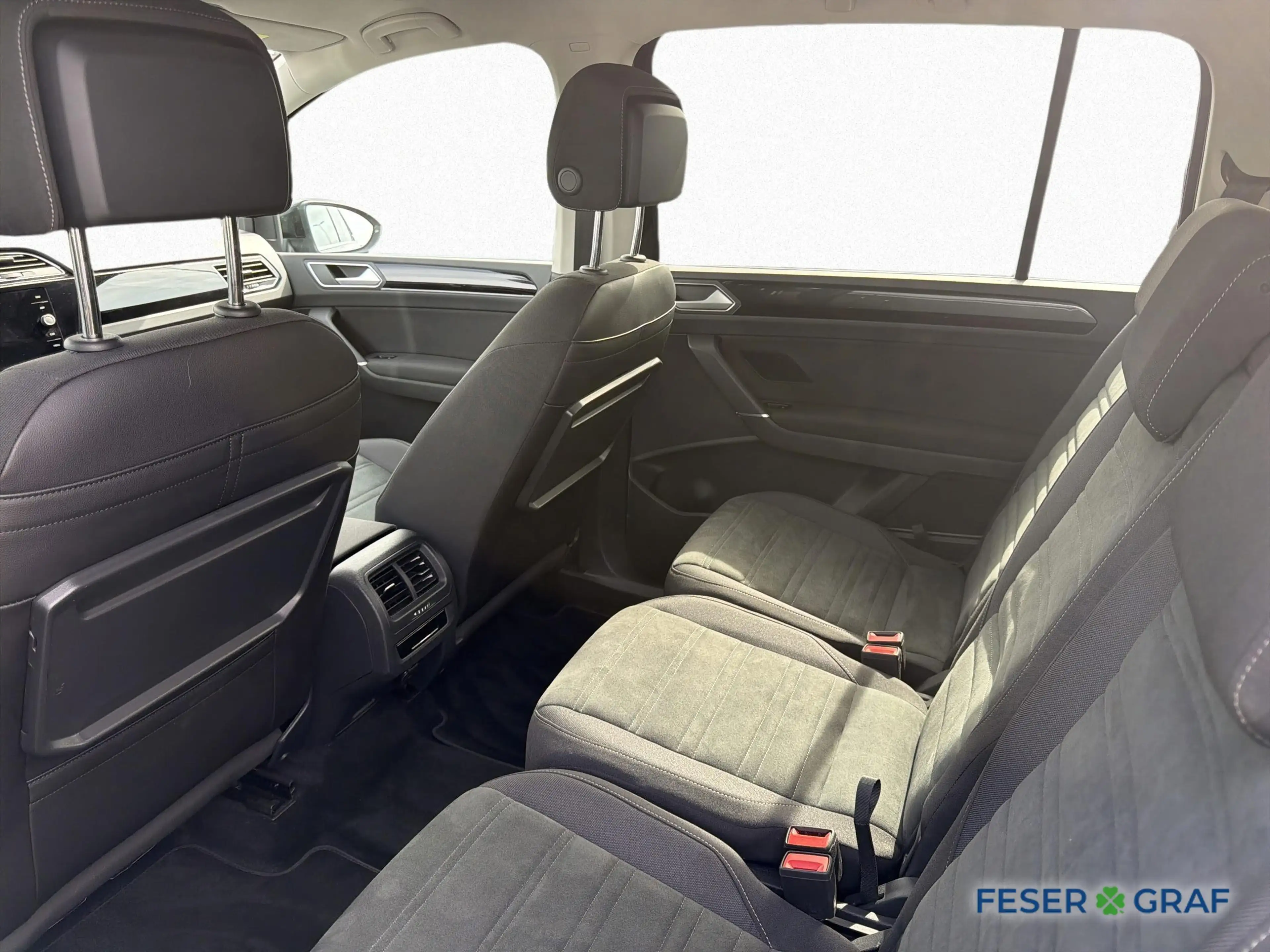 Volkswagen Touran Highline 1.5 TSI DSG 7-Sitze AHK KAMERA NAVI EL. H — photo 10