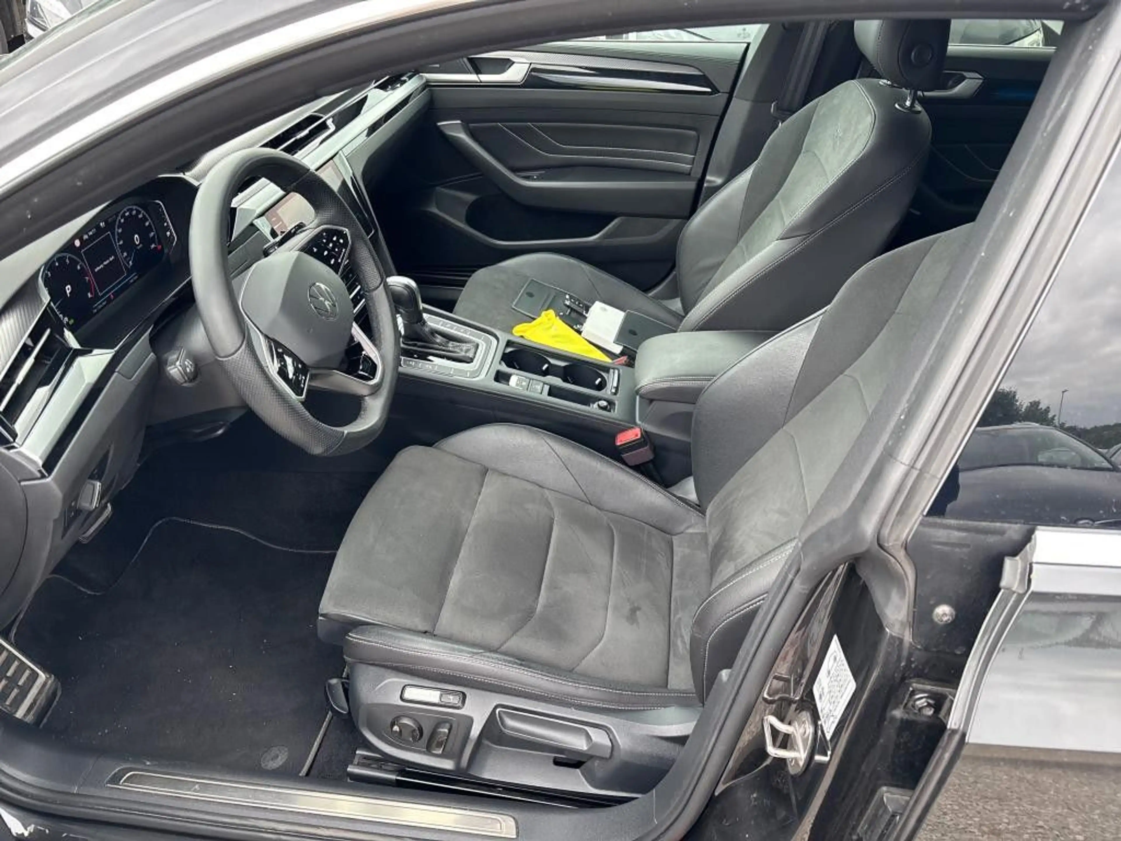 Volkswagen Arteon R-Line 2.0 TSI/IQ.LIGHT/STANDH/HARMAN/SHZ — photo 7