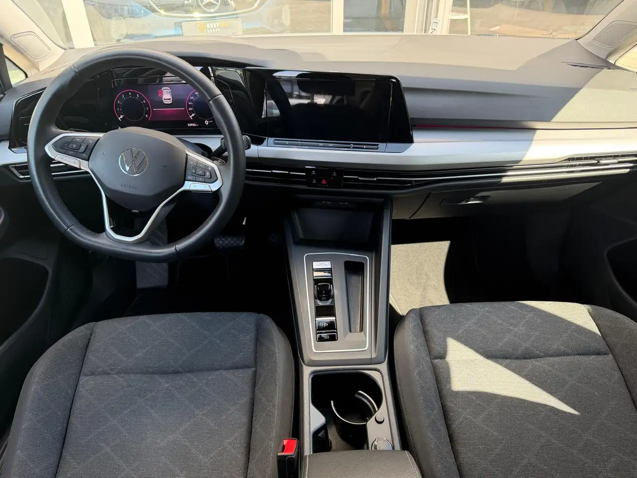 Volkswagen Golf 1.0eTSI DSG Life VIRTU+LED+NAVI+SHZ+ACC+PDC, миниатюра 18