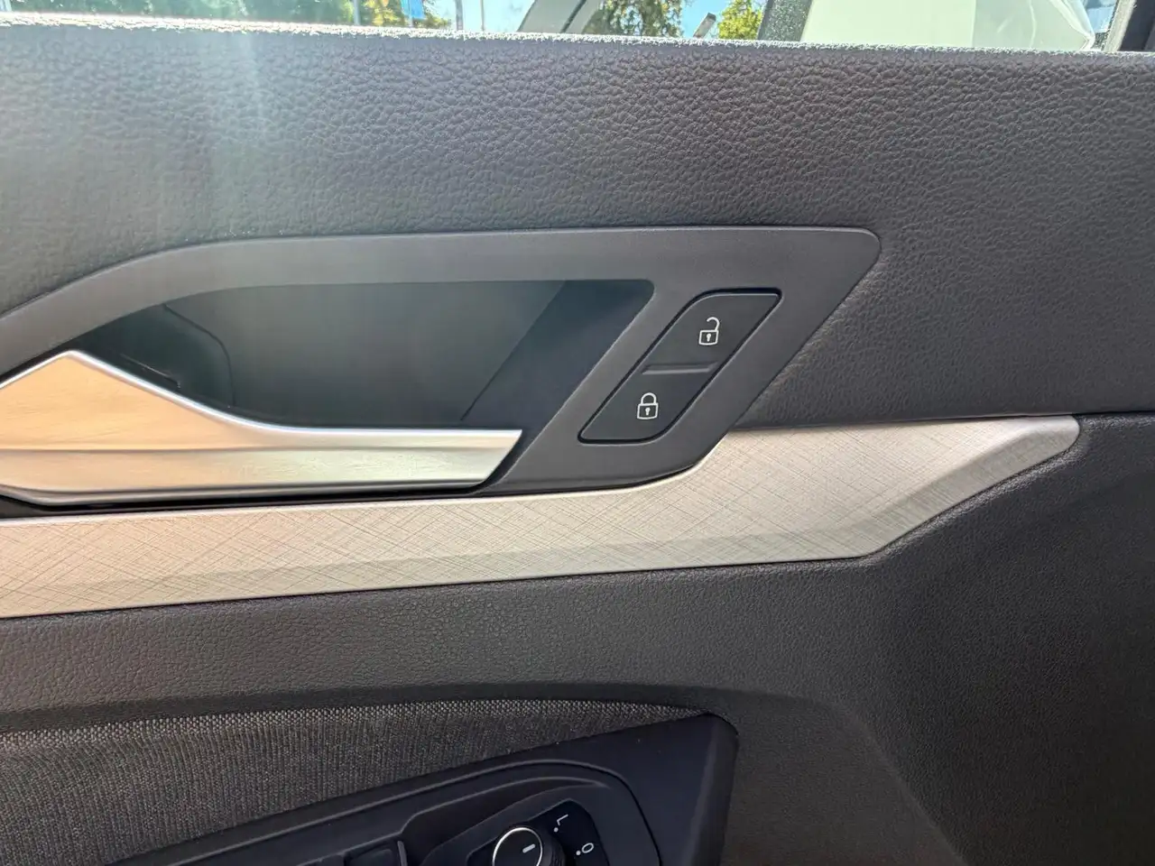 Volkswagen Golf 1.0eTSI DSG Life VIRTU+LED+NAVI+SHZ+ACC+PDC, миниатюра 16