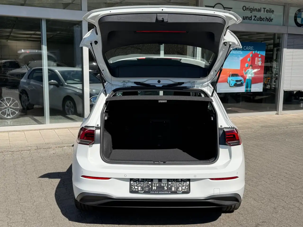 Volkswagen Golf 1.0eTSI DSG Life VIRTU+LED+NAVI+SHZ+ACC+PDC, миниатюра 25