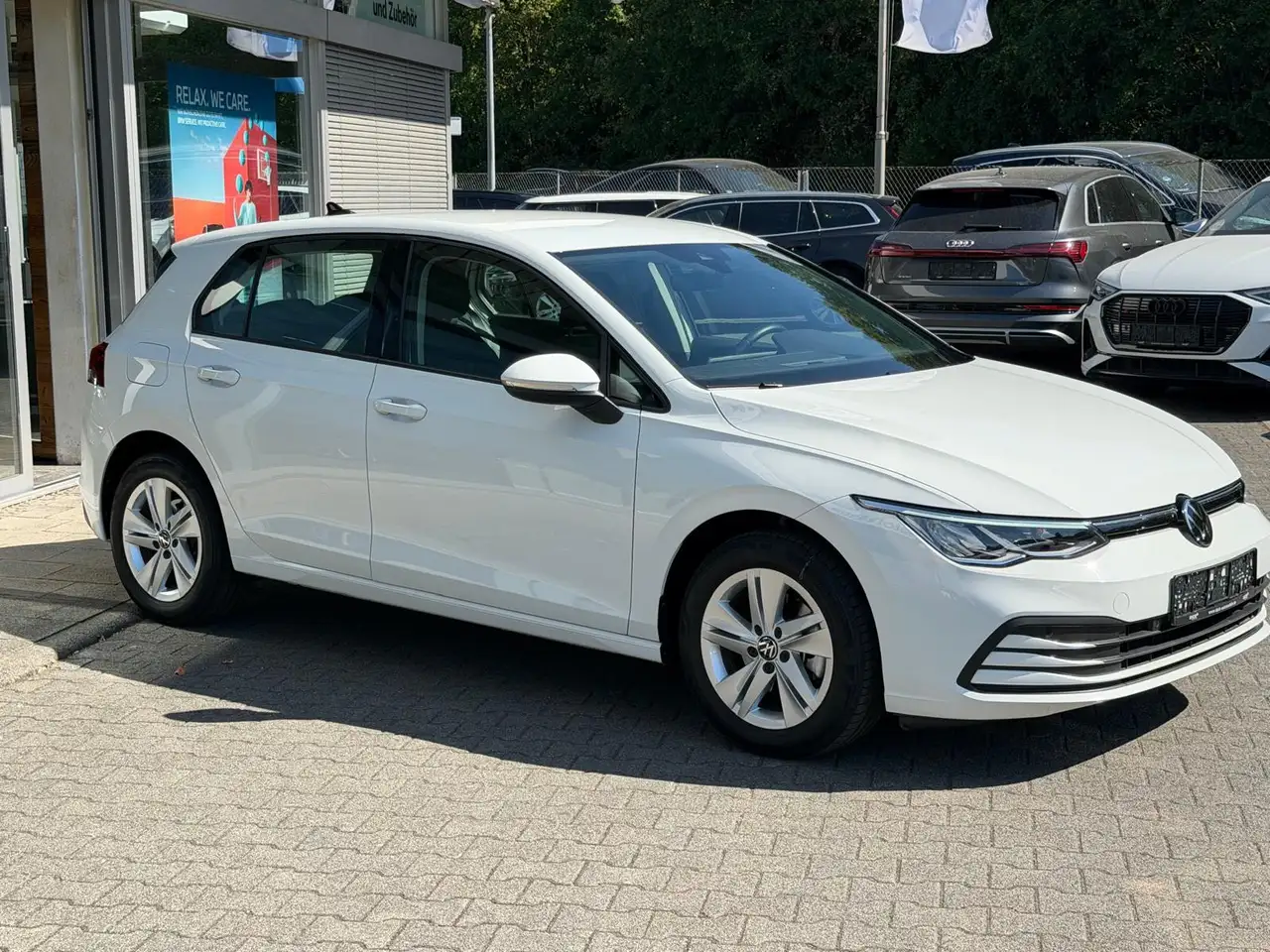 Volkswagen Golf 1.0eTSI DSG Life VIRTU+LED+NAVI+SHZ+ACC+PDC, миниатюра 3