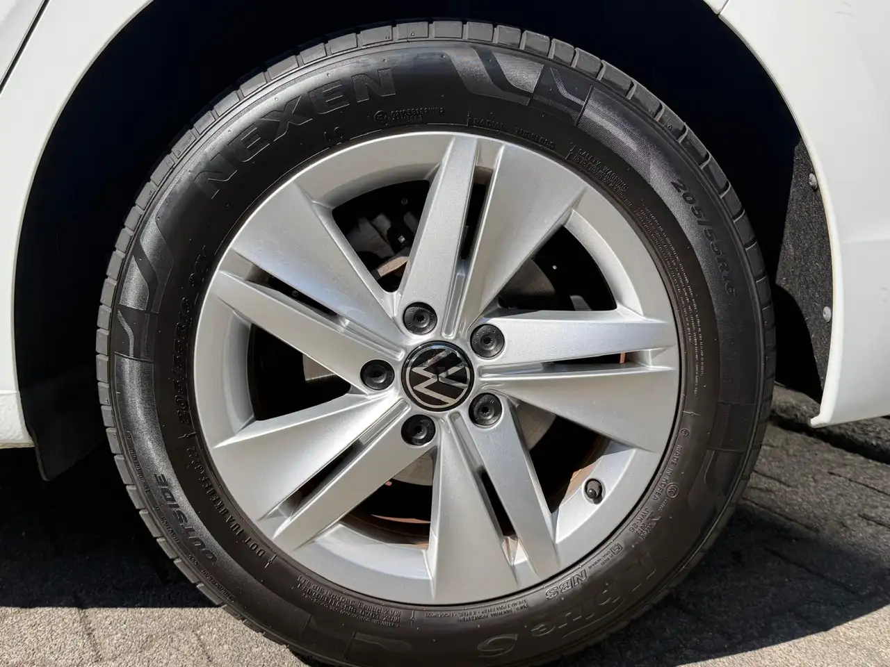 Volkswagen Golf 1.0eTSI DSG Life VIRTU+LED+NAVI+SHZ+ACC+PDC, миниатюра 26