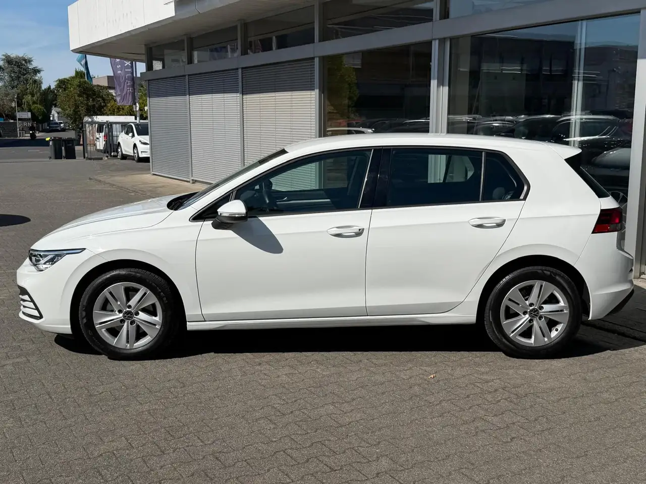 Volkswagen Golf 1.0eTSI DSG Life VIRTU+LED+NAVI+SHZ+ACC+PDC, миниатюра 5
