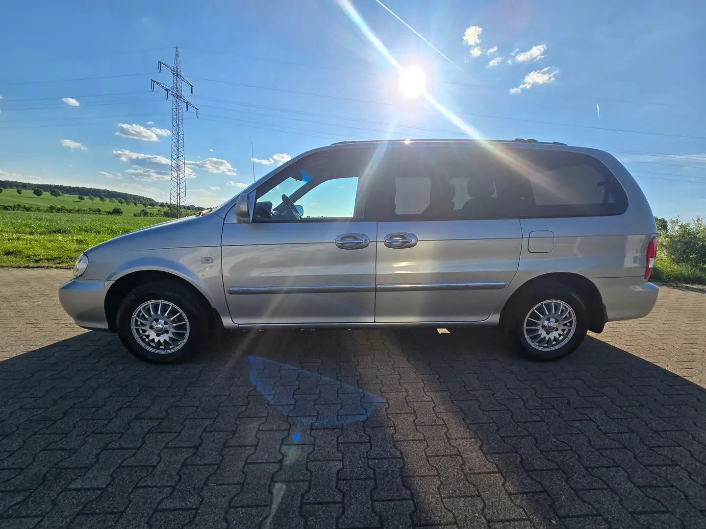 Kia Carnival 2.9 CRDi EX Gri - 2