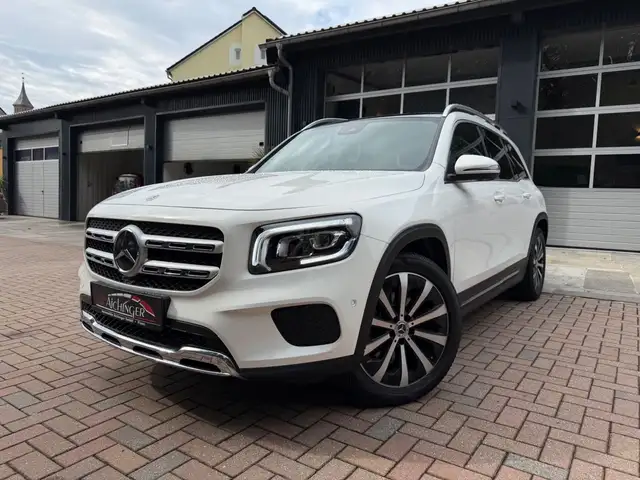 Mercedes-Benz GLB 250 4Matic AMG Line Panorama LED Kamera