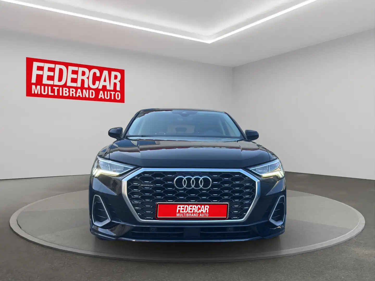 Audi Q3 Sportback 40 2.0 tdi S line quattro 200cv s-tronic Noir - 2