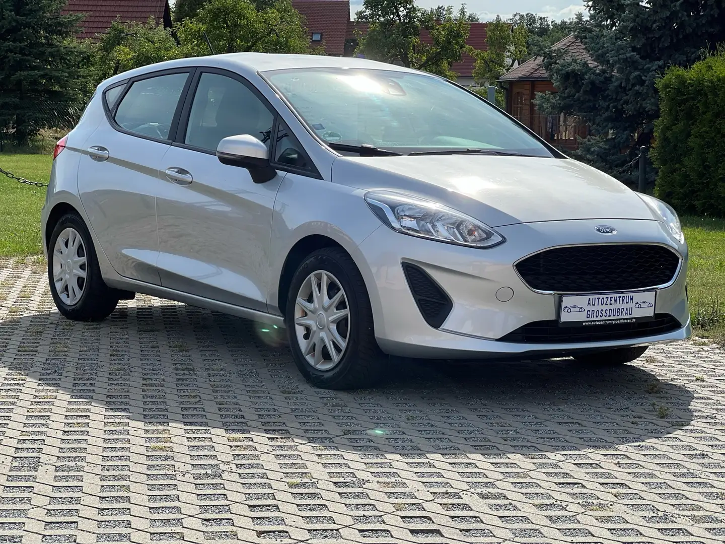 Ford Fiesta Trend 1.Hand Klima Sitzheizung Bergafahrhilfe - 2