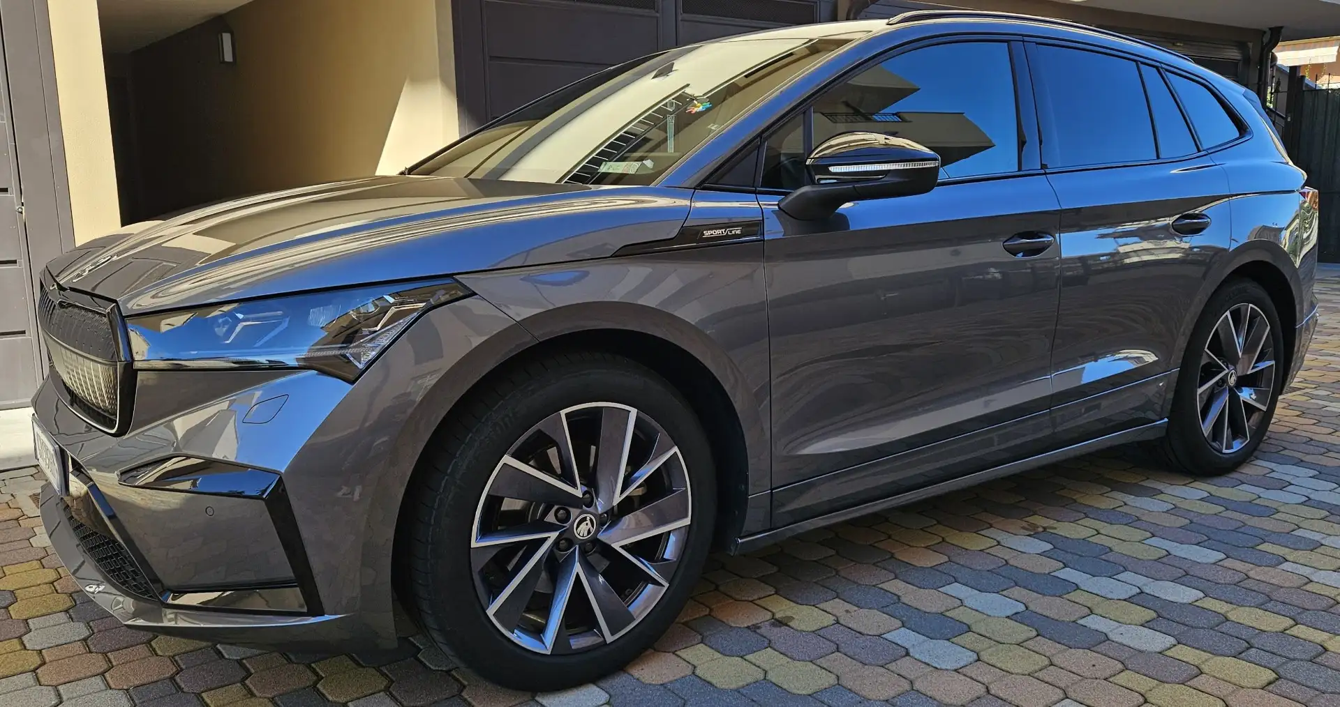 Skoda Enyaq iV 60 Sportline - 1