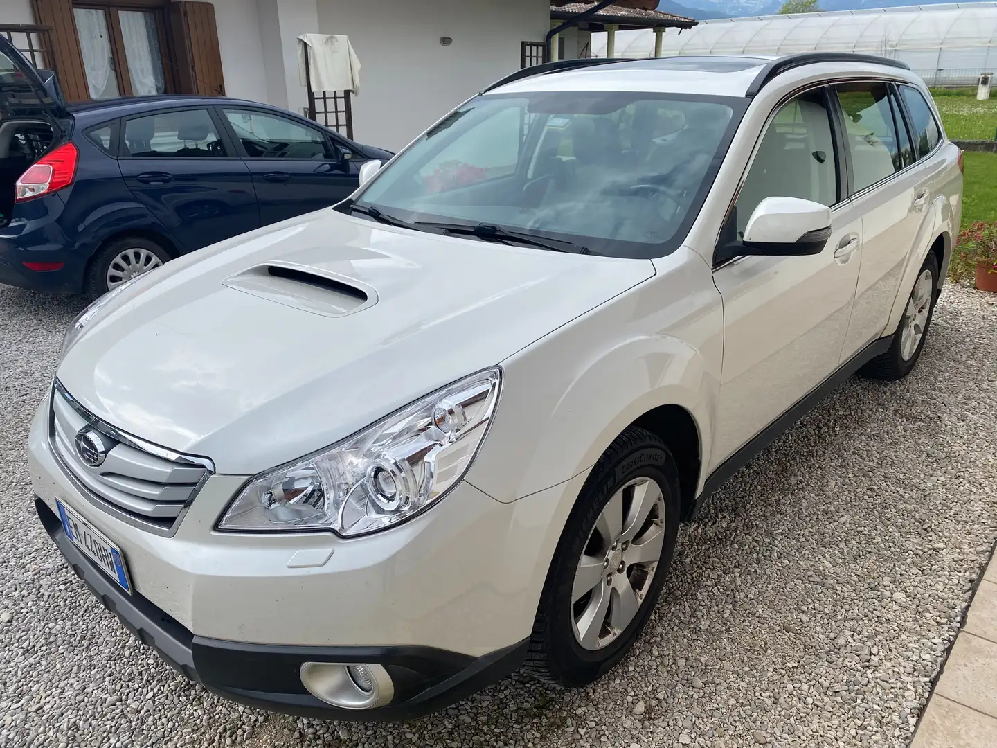 Subaru OUTBACK Outback IV 2009 2.0d Trend Limited (trend) (vc) 6m Білий - 2
