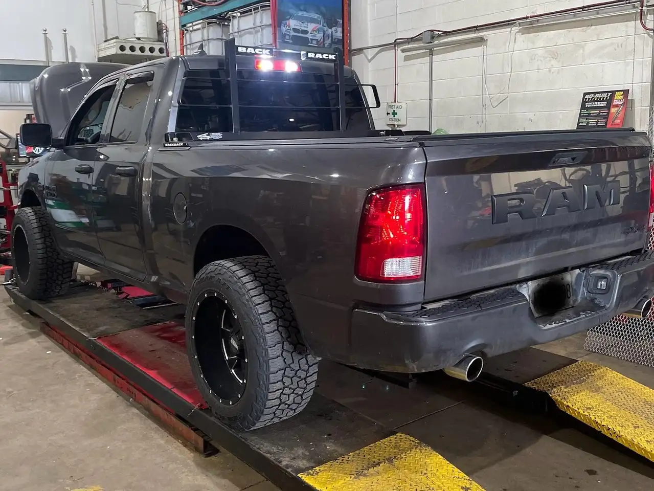 RAM 1500 снимка RAM 1500