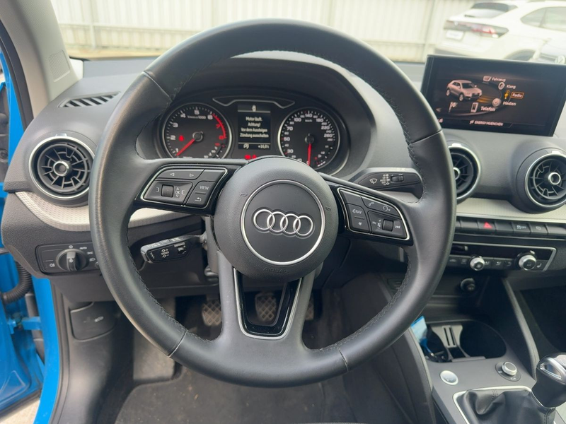 Audi Q2 35 1.5 TFSI S line (EURO 6d) — photo 10