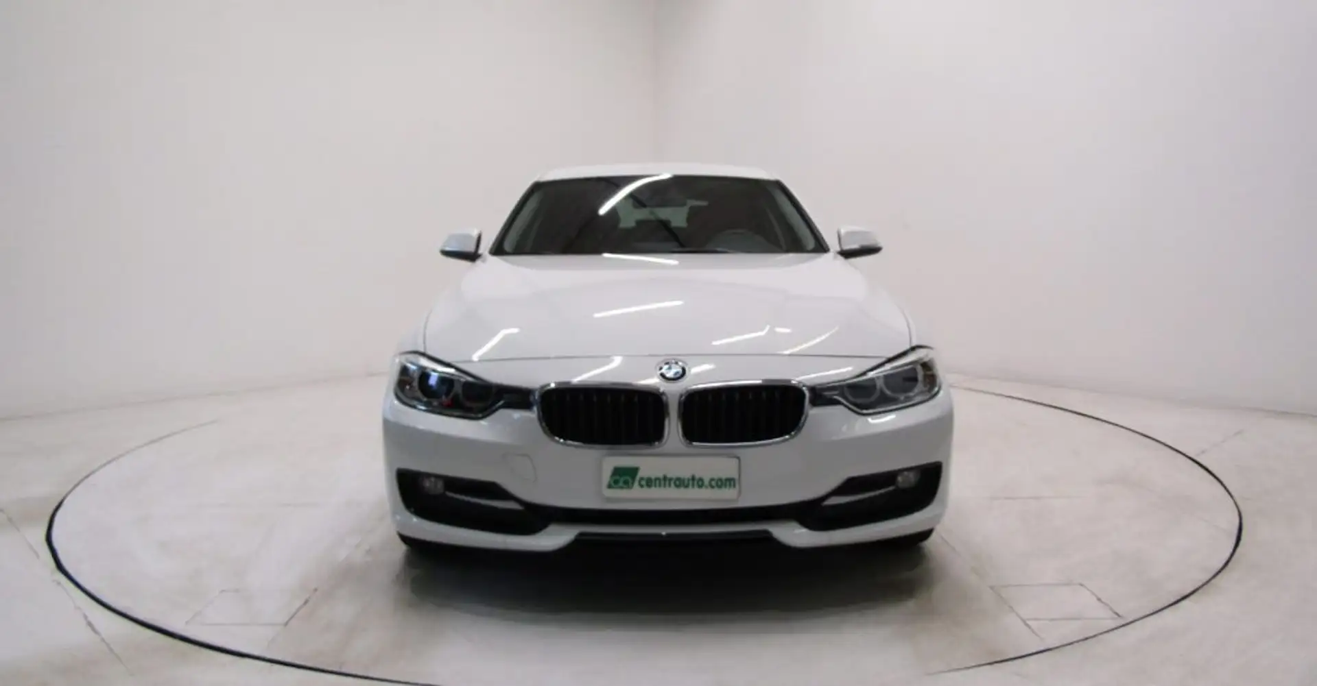BMW 316 d 2.0d Touring Sport aut. * PELLE * Bianco - 2