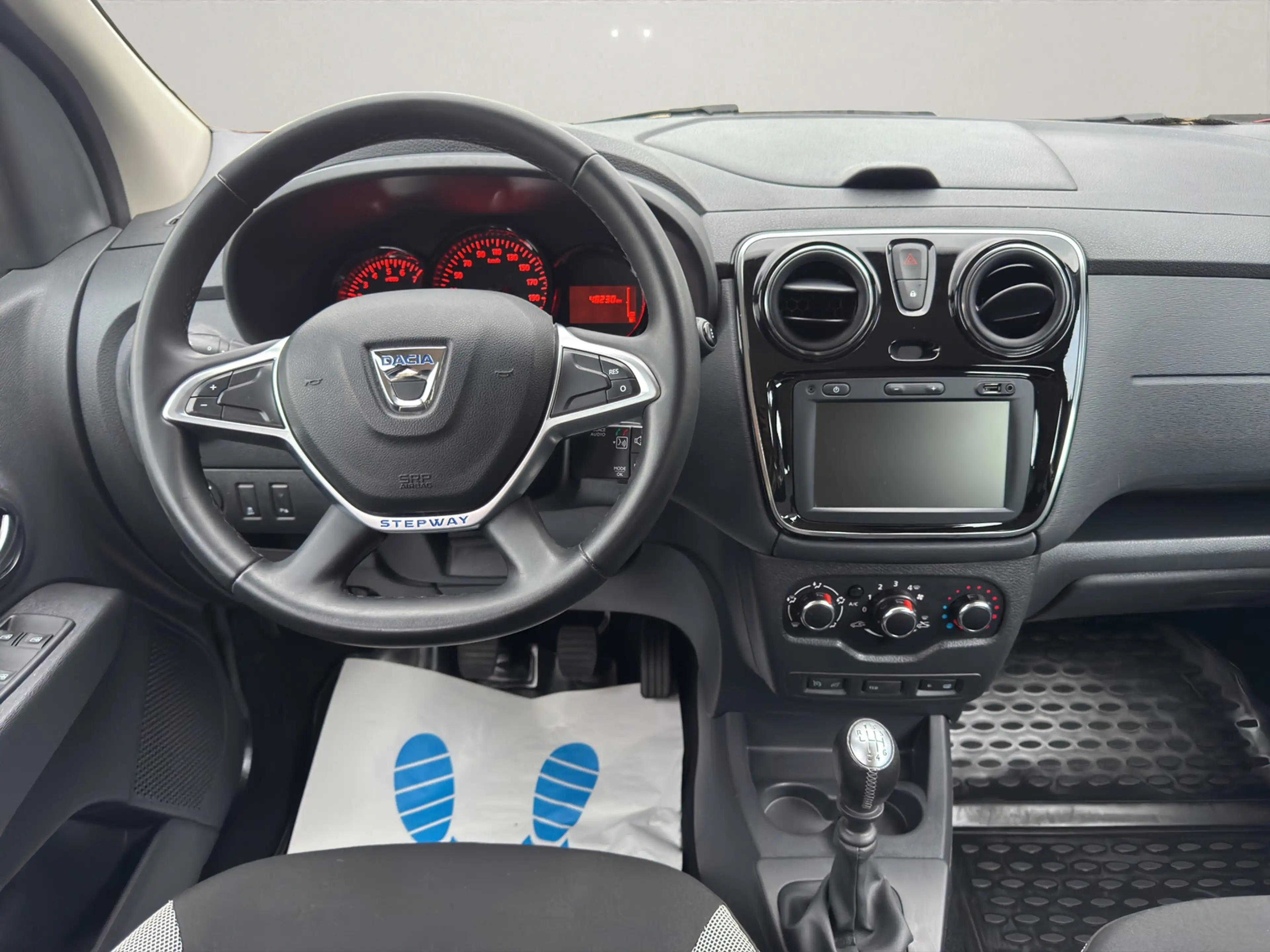 Dacia Lodgy Stepway Pro~1,3 Ltr. - 96 kW TCE KAT~R-KAMERA~131 — photo 10