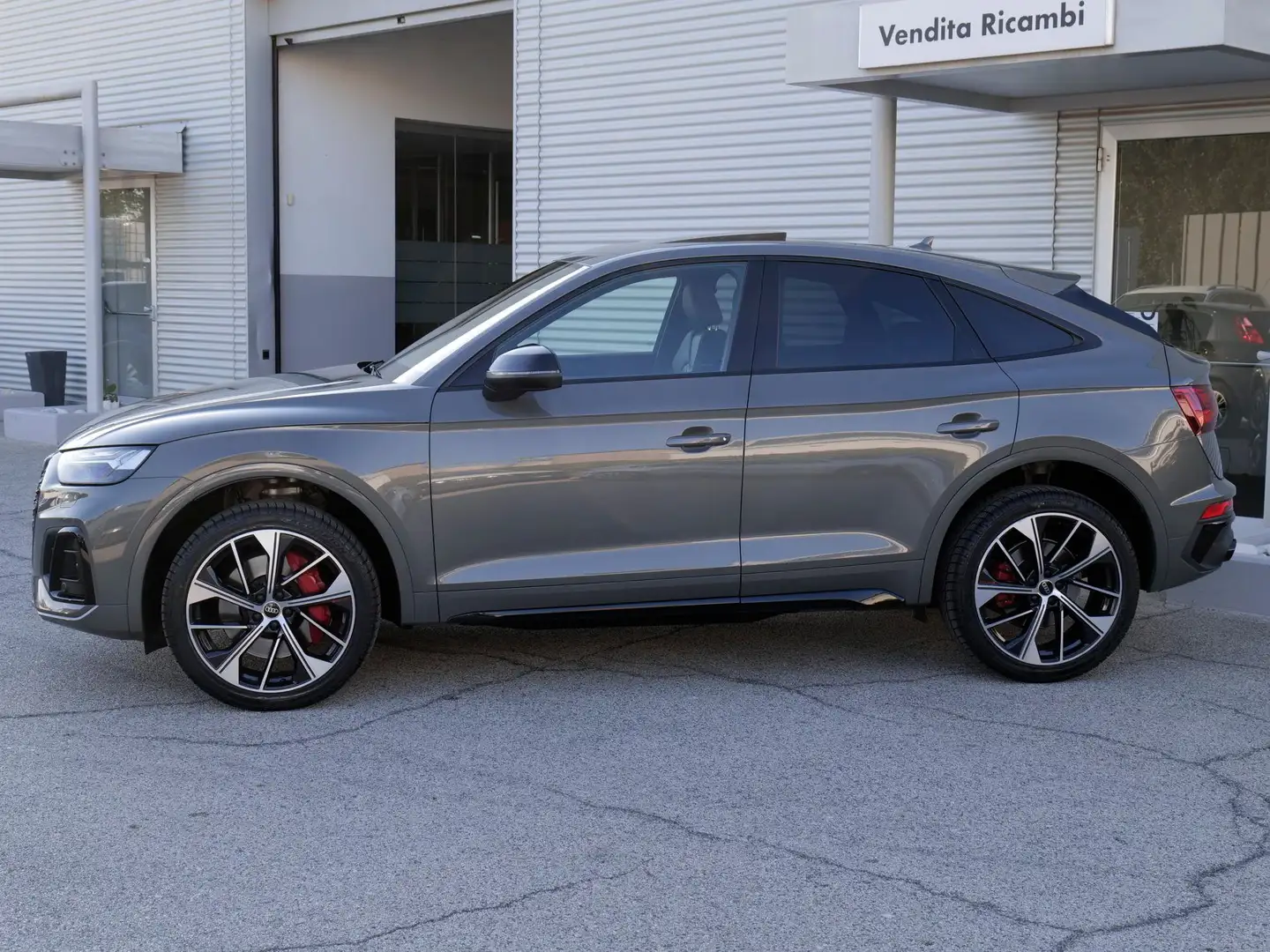 Audi SQ5 Sportback 3.0 Tdi Quattro 340cv Tiptr. Sport Att. Grau - 2