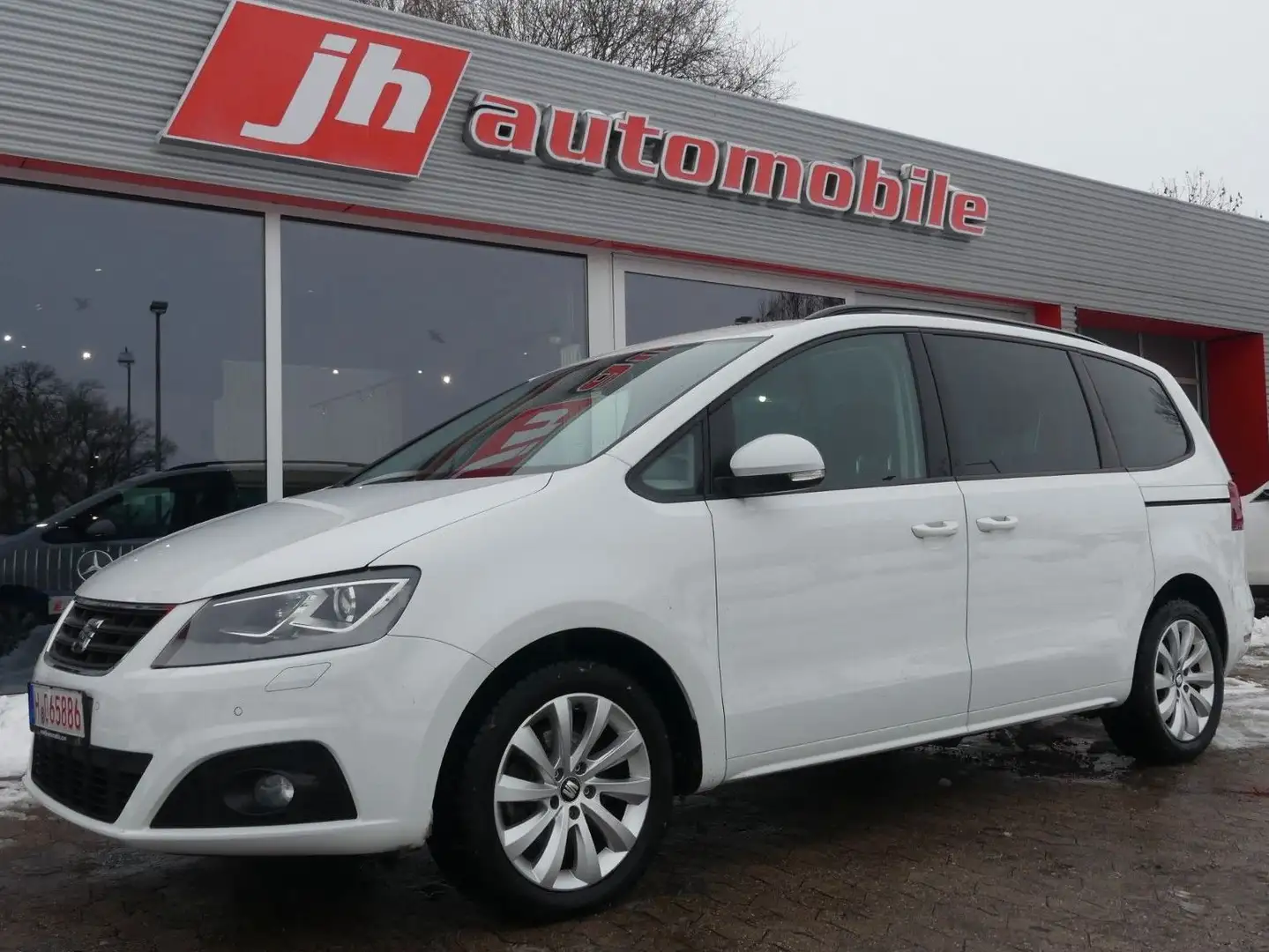 SEAT Alhambra Style Navi*Kamera*SHZ*AHK*ab 199€ Weiß - 1