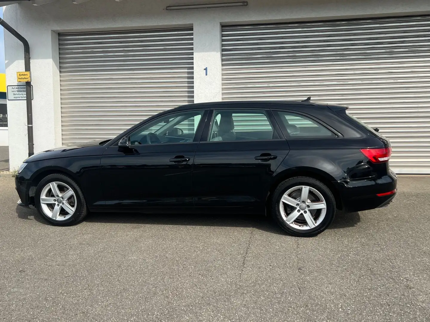 Audi A4 35 TDI S tronic/Ava/Nav/ Sitzheiz/E Heckklapp Negro - 2