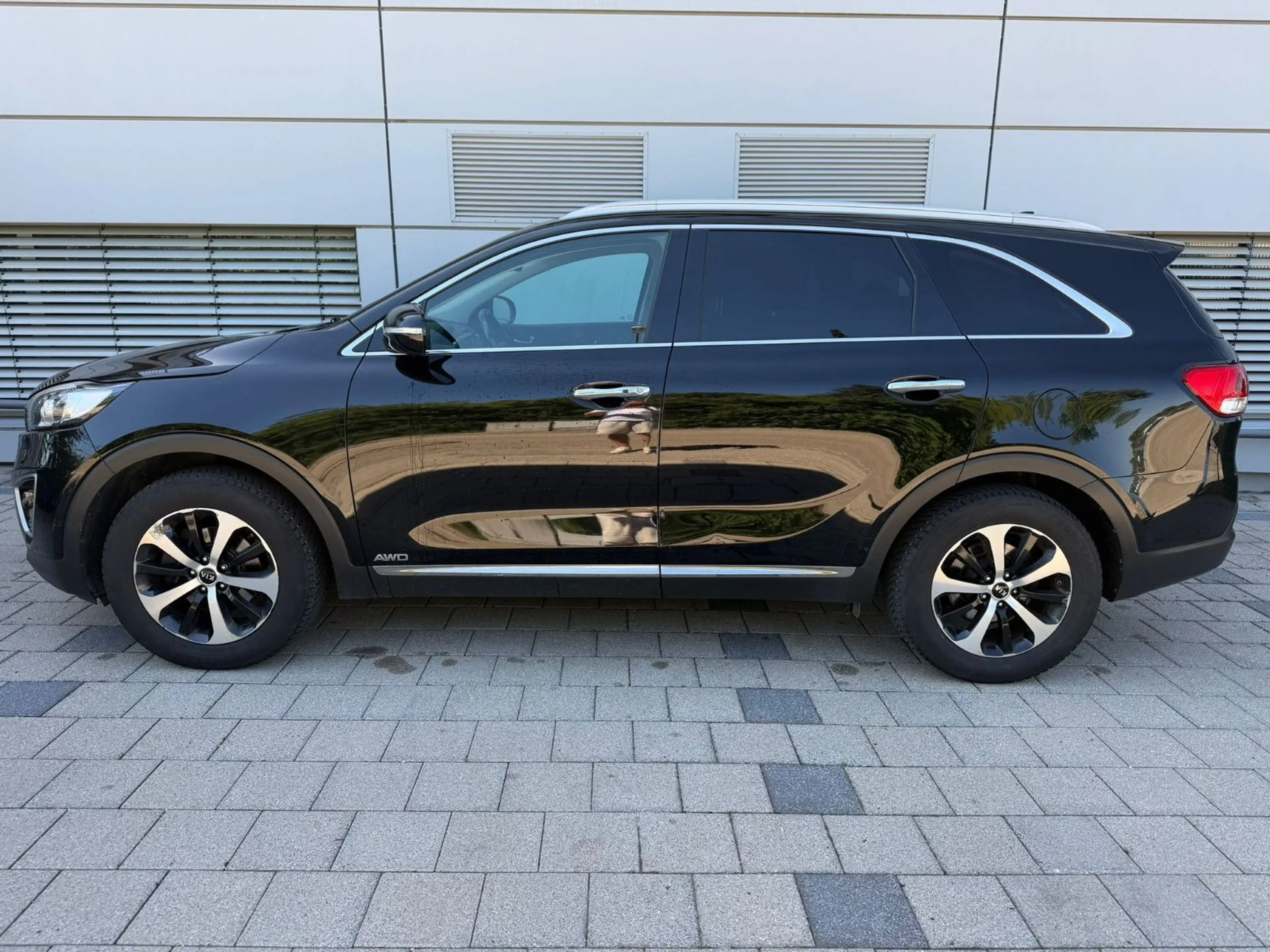 Kia Sorento 2.2 CRDi Platinum Edition 4WD — photo 3