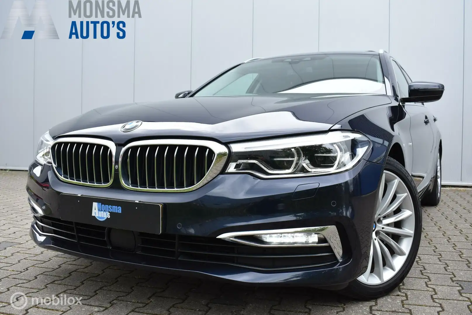 BMW 530 5-serie Touring 530d xDrive High Executive Bleu - 2