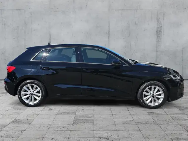 Audi A3 view 7