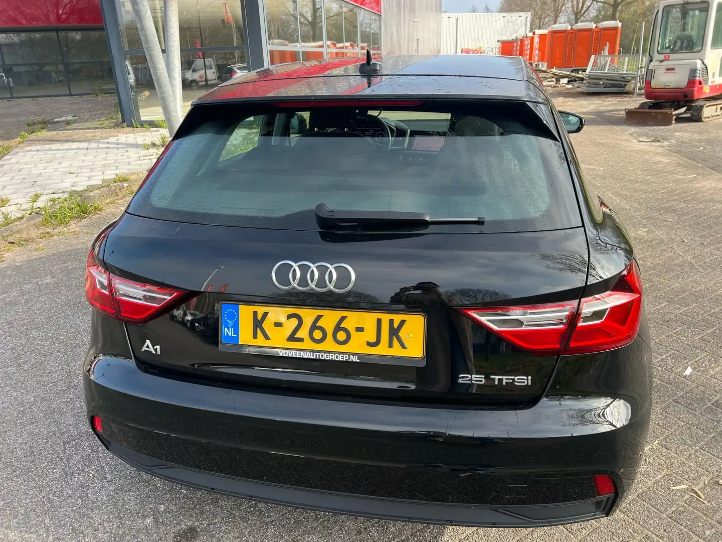 Audi A1 A1 25 TFSI Pro Line Zwart - 2