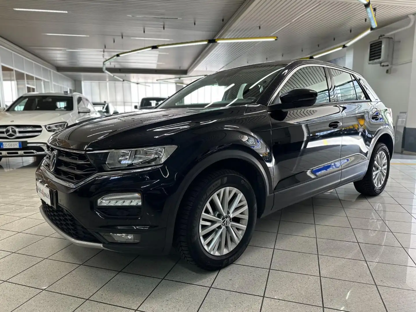 Volkswagen T-Roc 2.0 TDI SCR 150 CV DSG Business BlueMotion Technol Nero - 2
