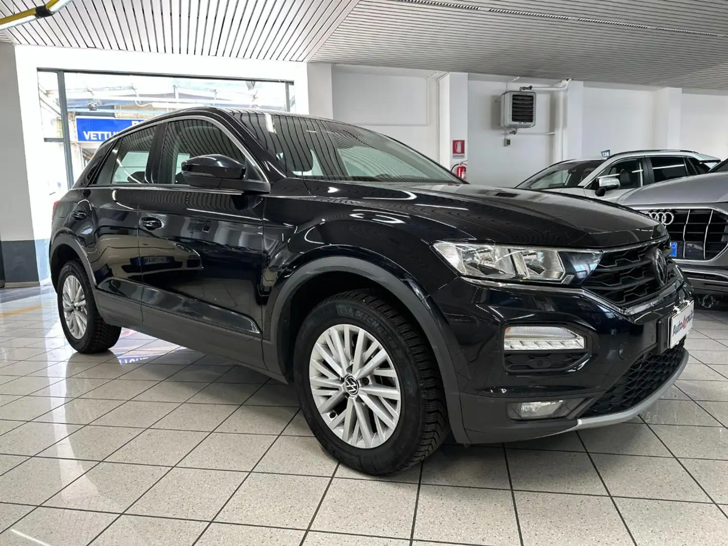 Volkswagen T-Roc 2.0 TDI SCR 150 CV DSG Business BlueMotion Technol Nero - 1
