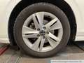 Volkswagen Golf VIII 1.0 eTSI DSG Life Navi ACC DigCockpit Weiß - thumbnail 4