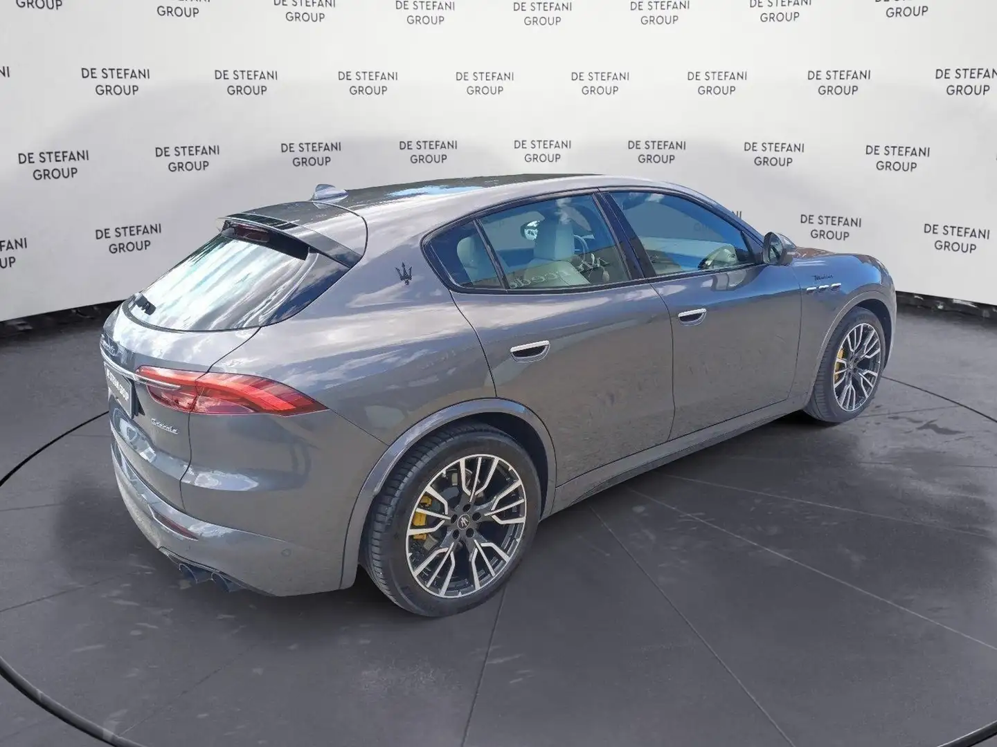 Maserati Grecale Grecale 2.0 mhev Modena 330cv auto Gris - 2
